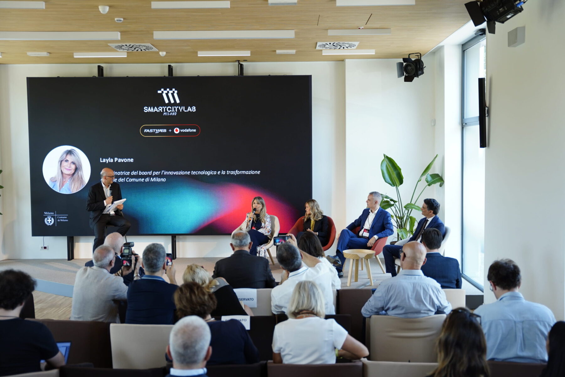 Inaugurato l’Innovation Hub di Fastweb e Vodafone a Milano: un passo verso la Città Intelligente