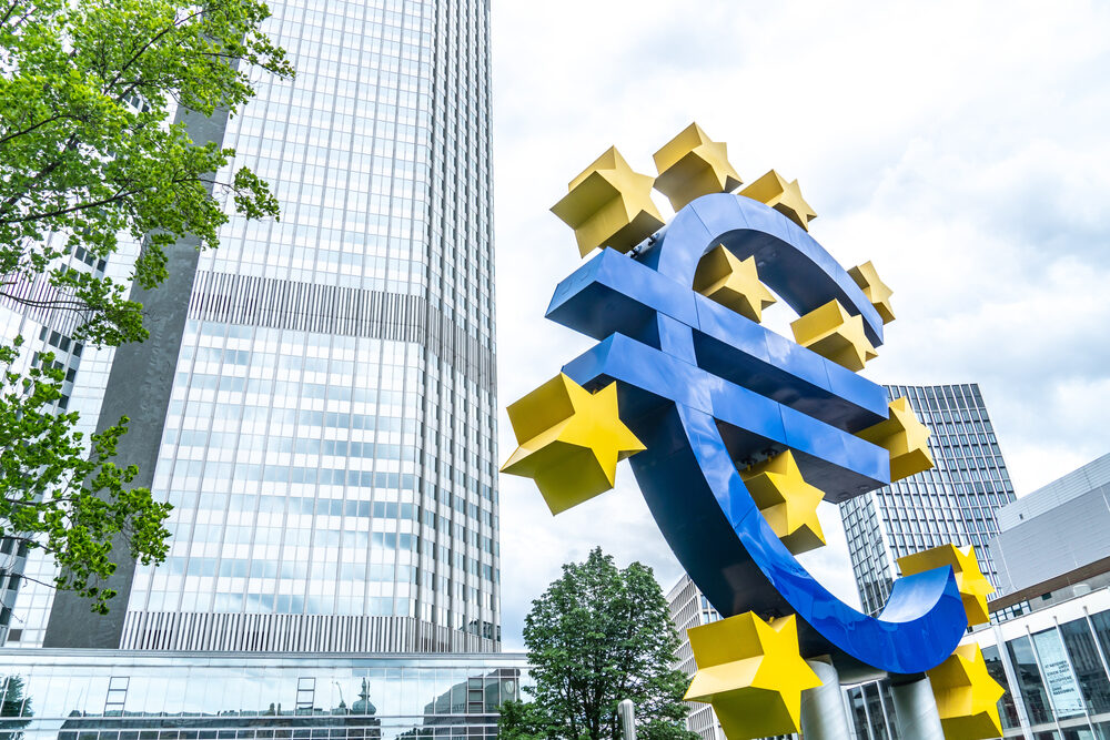 BCE: Tassi d’interesse invariati a luglio, ma si prevede un possibile rialzo a settembre