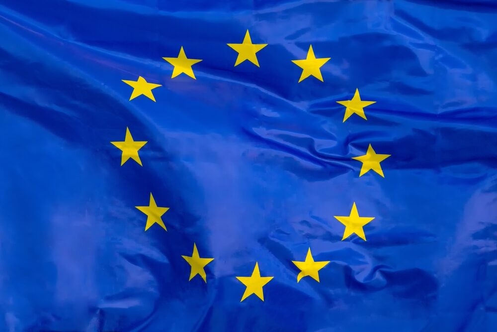 Multa da 890 milioni di euro per Alphabet: violazioni del Digital Markets Act