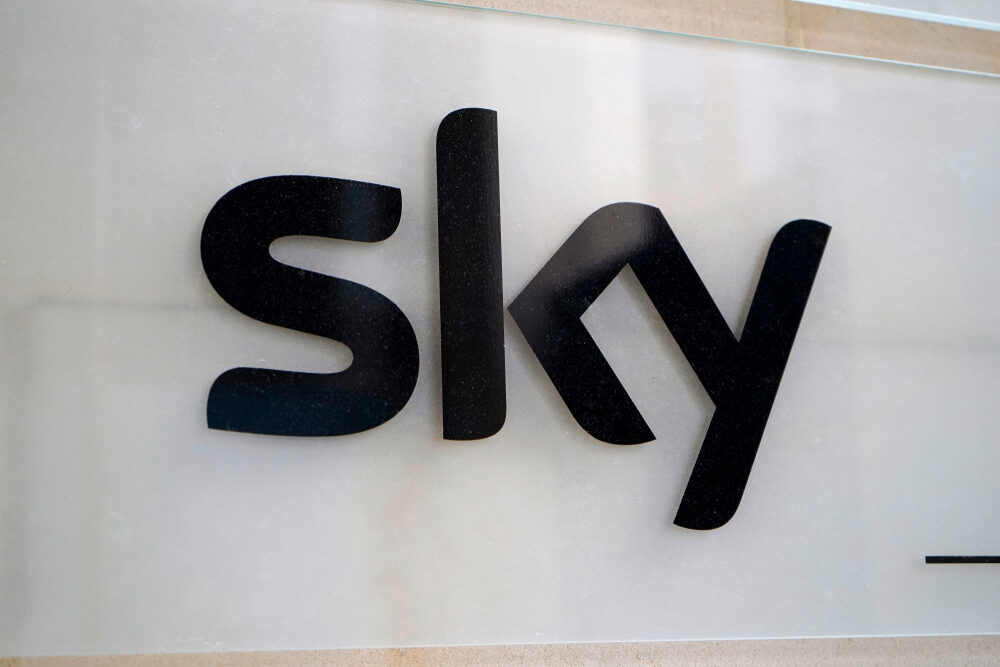 Sky Italia diventa operatore mobile virtuale